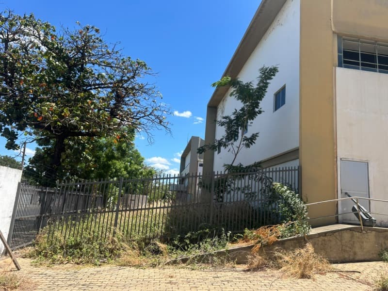 Foto 31 de 37: Terreno em leilão em Teresina - PI, bairro Distrito Industrial — LOTE 001 IMÓVEL EM TERRENO COM 12 MIL M2