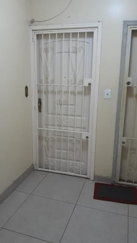 Foto 2 de 12: Apartamento em leilão em Porto Alegre - RS — LOTE 001 APARTAMENTO N° 107 NO EDIFÍCIO ALVORADA NO BAIRRO CENTRO HISTÓRICO, PORTO ALEGRE/RS