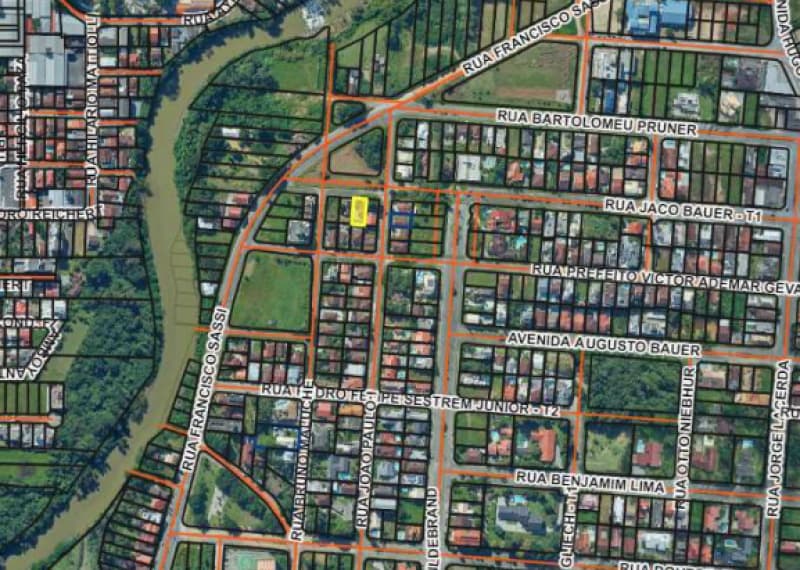 Foto 1 de 9: Terreno em leilão em Brusque - SC, bairro Jardim Maluche — LOTE 007 TERRENO URBANO COM ÁREA DE 450,00M², LOCALIZADO NA RUA JACÓ BAUER, BAIRRO JARDIM MALUCHE, N