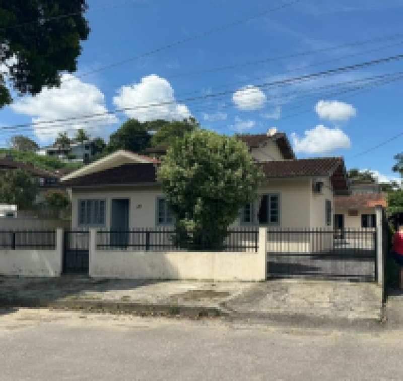 Foto 9 de 9: Terreno em leilão em Brusque - SC, bairro Jardim Maluche — LOTE 007 TERRENO URBANO COM ÁREA DE 450,00M², LOCALIZADO NA RUA JACÓ BAUER, BAIRRO JARDIM MALUCHE, N