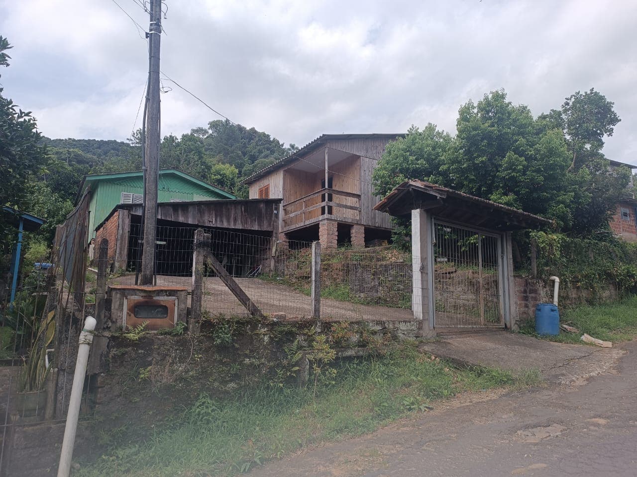 Foto 2 de 3: Terreno em leilão em Três Coroas - RS — A fração ideal de 10% de um terreno urbano, com a área de 363,00m², na Rua Jacob Wilbert, Três Coroas/RS