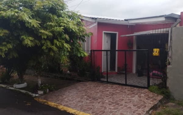 Foto 2 de 2: Casa em leilão em Parobé - RS, bairro Centro — Imóvel, com área de aproximadamente 80,00m², localizada na Rua Vera Cruz, n° 139, bairro Centro, Parobé/RS