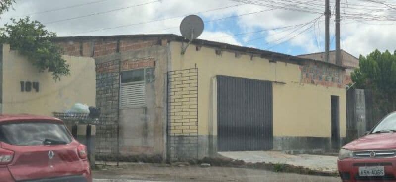 Terreno em leilão em Curitiba - PR — LOTE 001 CAMPO DE SANTANA - LOTE 08 da QUADRA 10 - imóvel residência situado na Rua Das Margaridas,