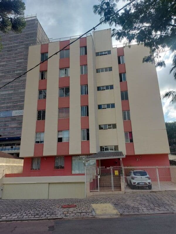 Apartamento em leilão em Curitiba - PR — LOTE 001 ALTO DA GLORIA - DIREITOS ORIUNDOS DO CONTRATO DE DE COMPRA E VENDA - APARTAMENTO nº 403 no