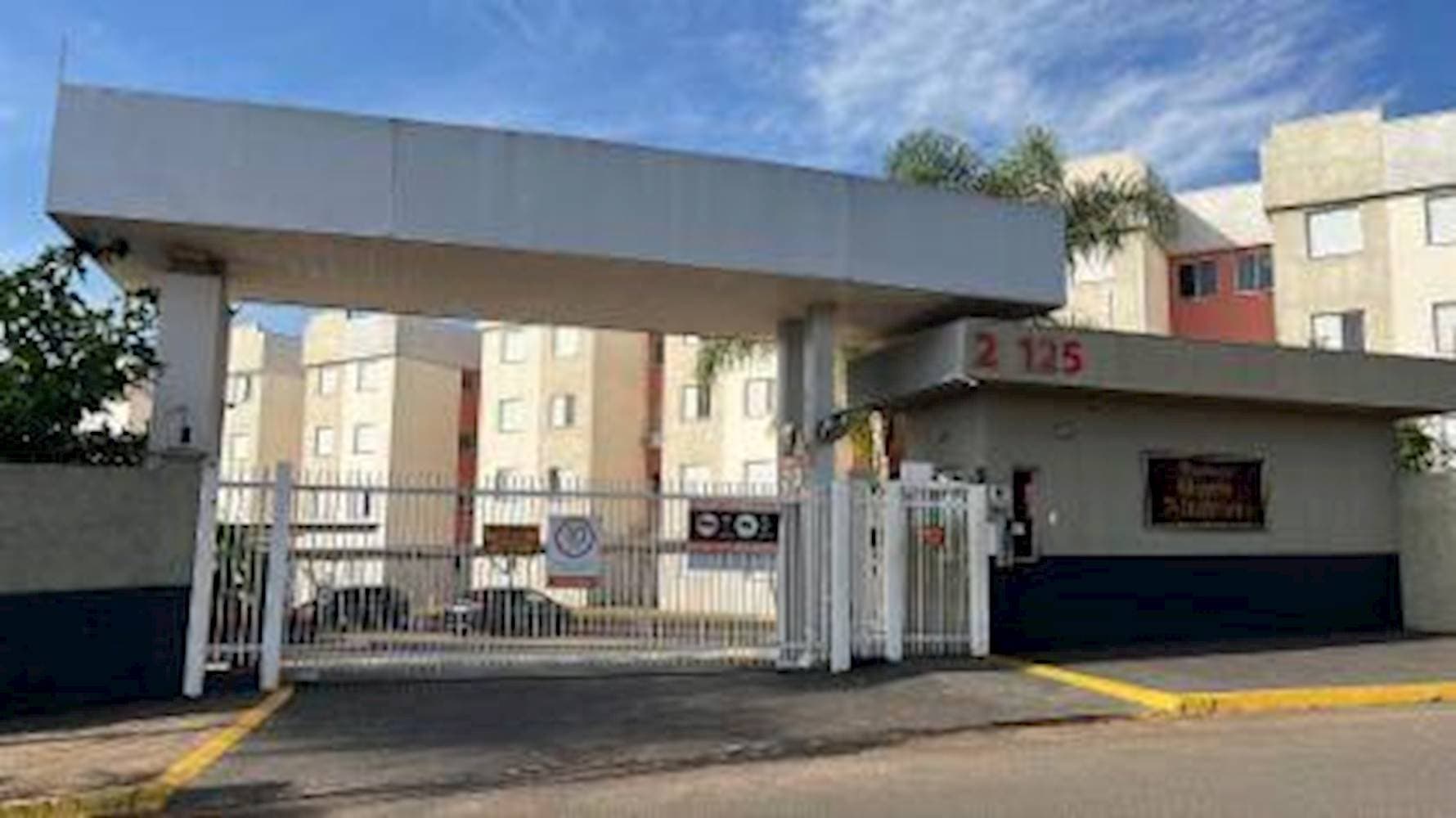 Apartamento em leilão em Bauru - SP — Apartamento no Jardim Olimpico em Bauru/SP