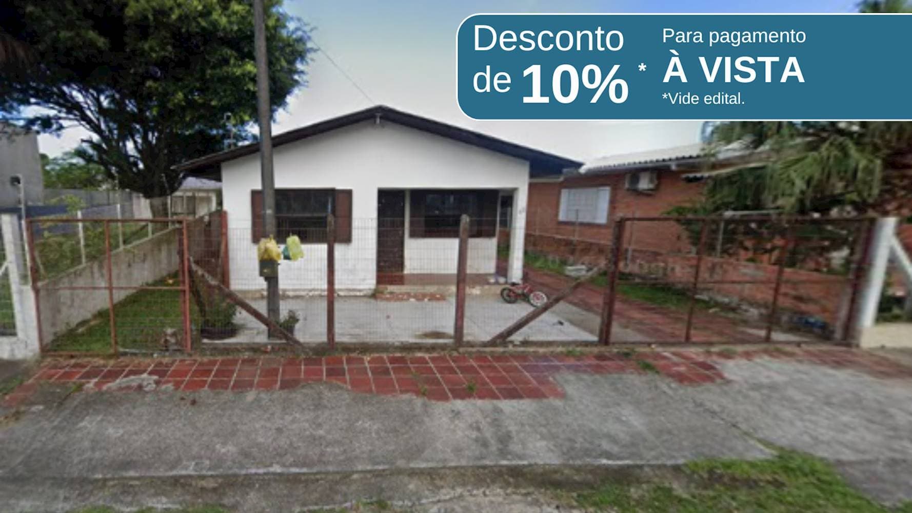 Casa em leilão em Torres - RS — Casa no Bairro Praia da Cal em Torres/RS
