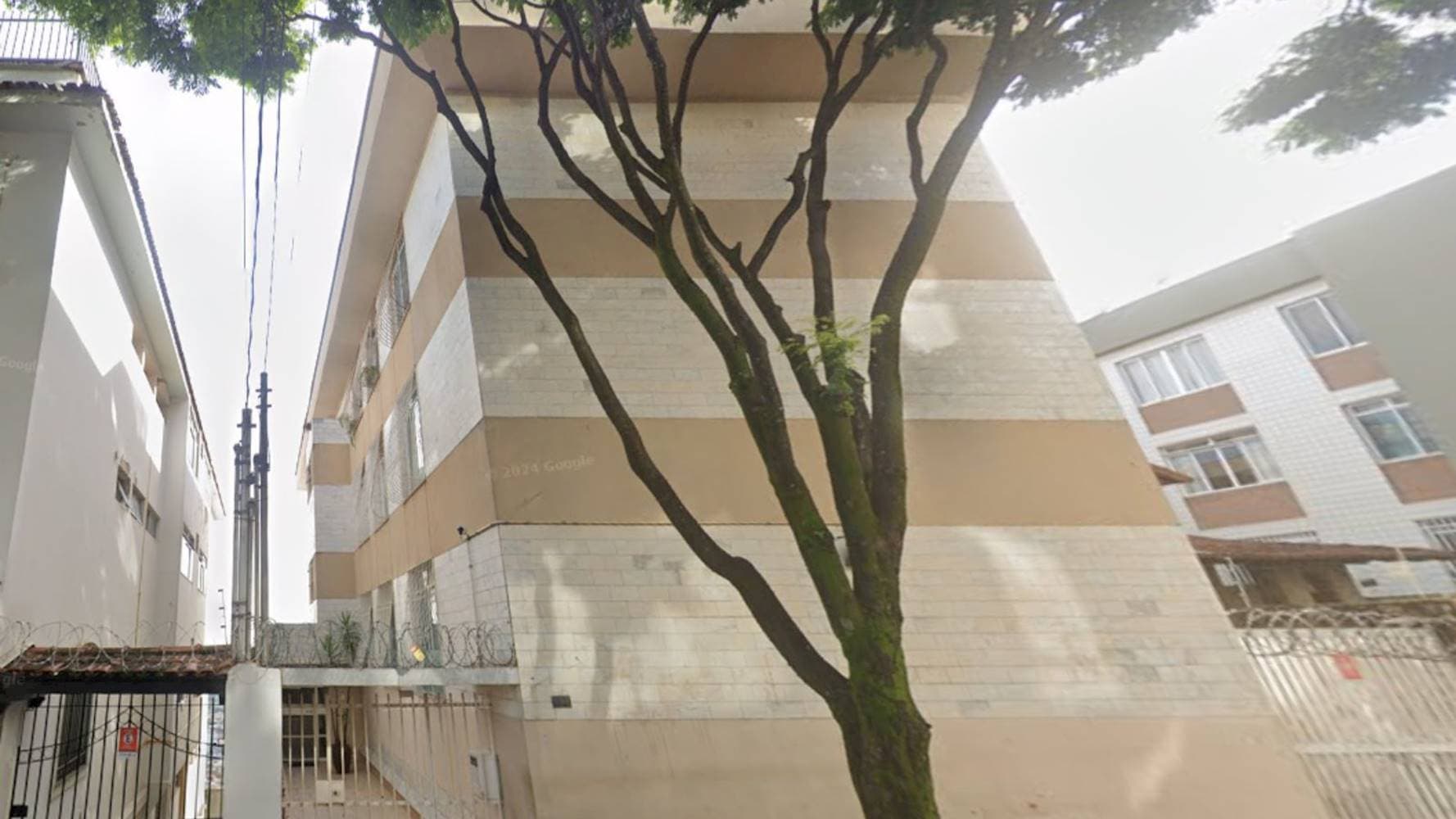 Apartamento em leilão em Belo Horizonte - MG — Apartamento no "Edifício Barão do Rio Vermelho" - São Lucas - Belo Horizonte/MG