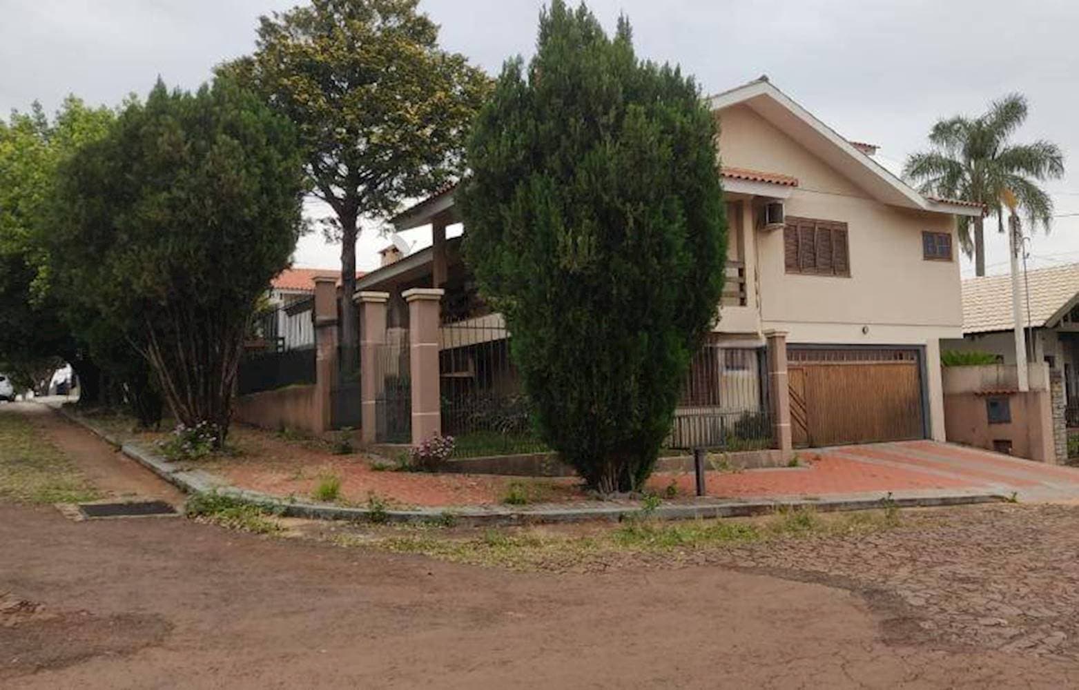 Casa em leilão em Santa Rosa - RS — Casa em São Francisco - Santa Rosa/RS