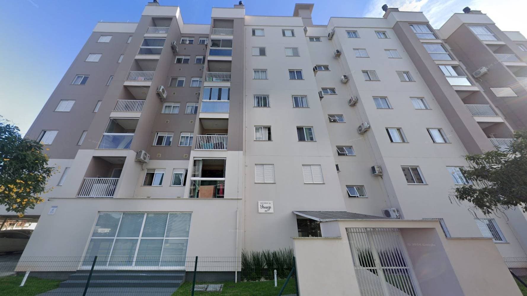 Apartamento em leilão em Tubarão - SC — Apartamento no "Condomínio Residencial Firenze" - Vila Esperança - Tubarão/SC