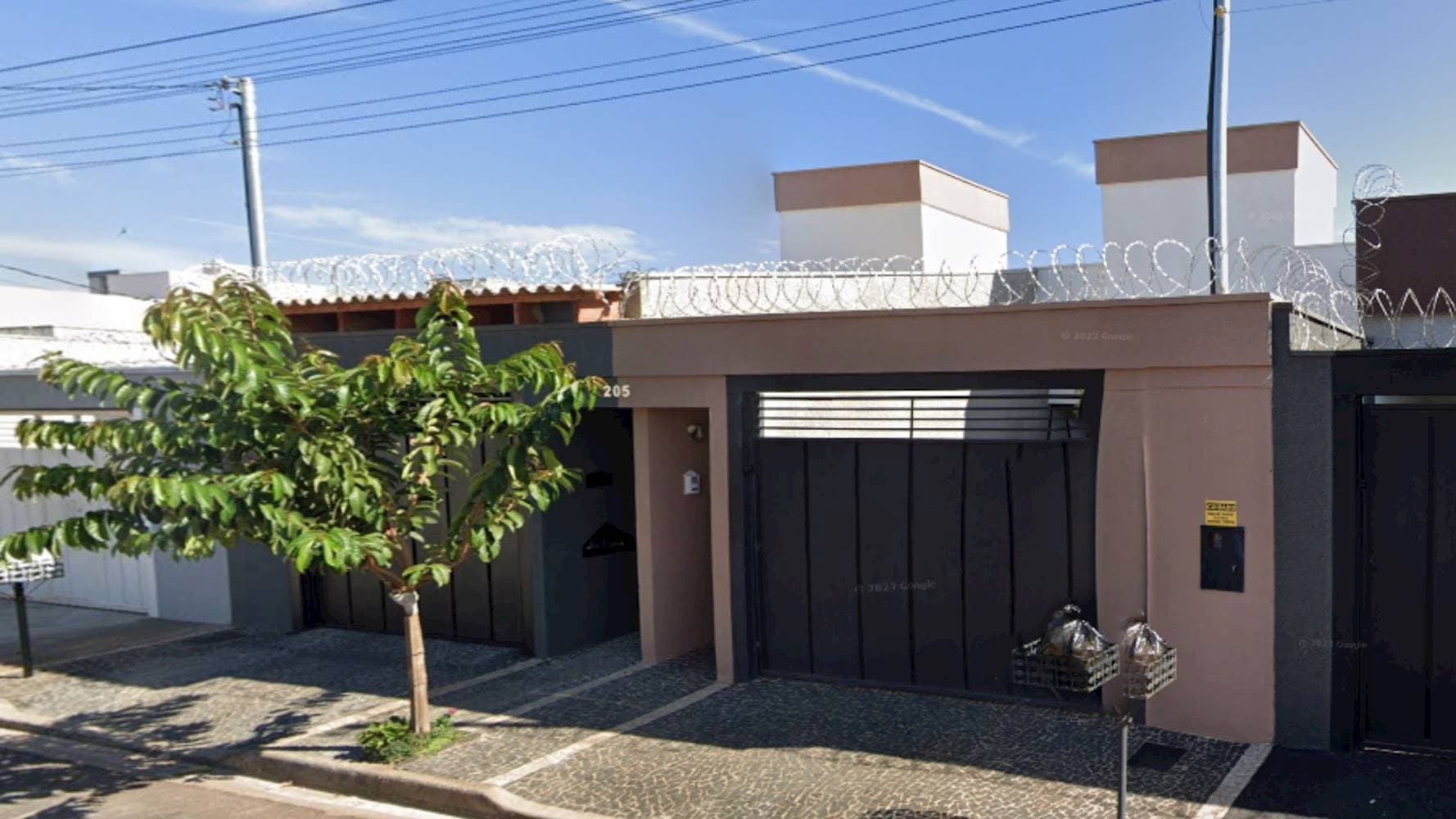 Casa em leilão em Uberlândia - MG — Casa no Bairro Vida Nova em Uberlândia/MG