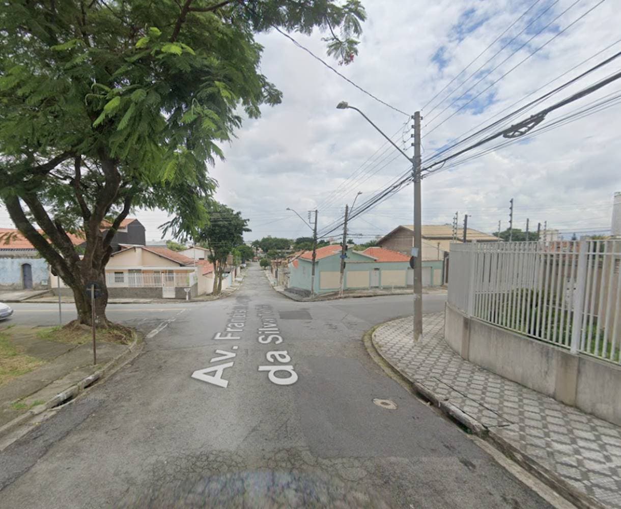 Foto 4 de 7: Apartamento em leilão em Taubaté - SP — Apartamento no "Edifício Litani" - Jardim Maria Augusta - Taubaté/SP