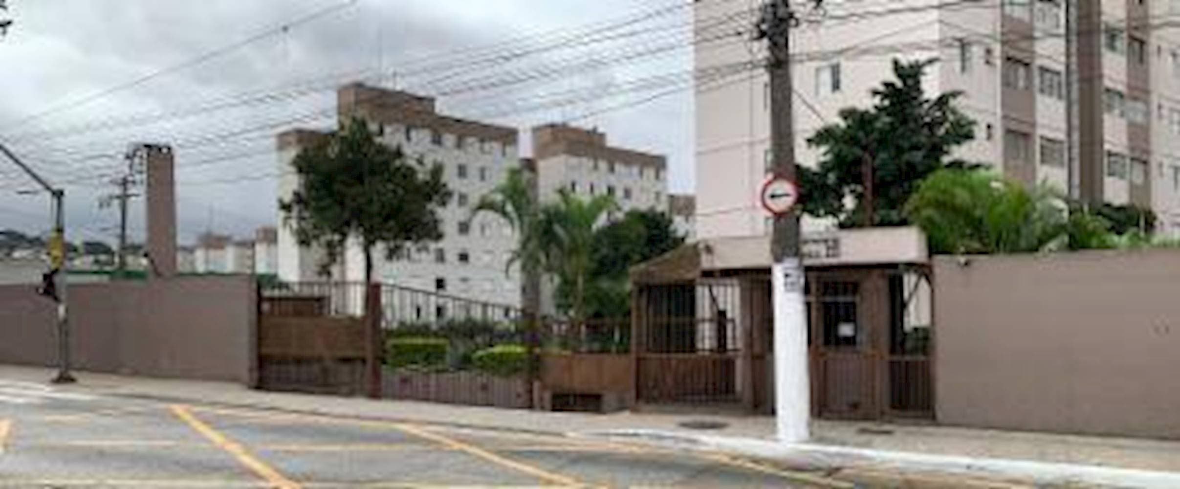 Foto 1 de 9: Apartamento em leilão em São Paulo - SP — Apartamento em Tuparoquera - São Paulo/SP