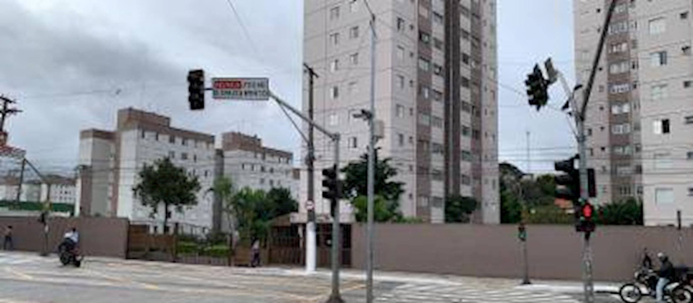 Foto 6 de 9: Apartamento em leilão em São Paulo - SP — Apartamento em Tuparoquera - São Paulo/SP
