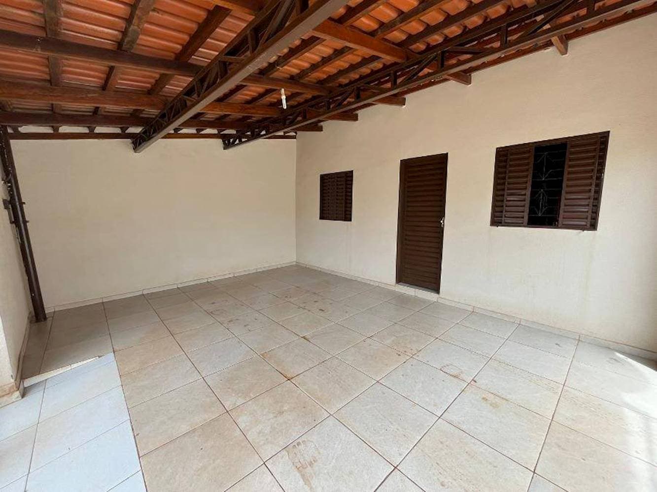 Foto 5 de 27: Casa em leilão em Formosa - GO — Casa no Setor Nordeste - Formosa/GO