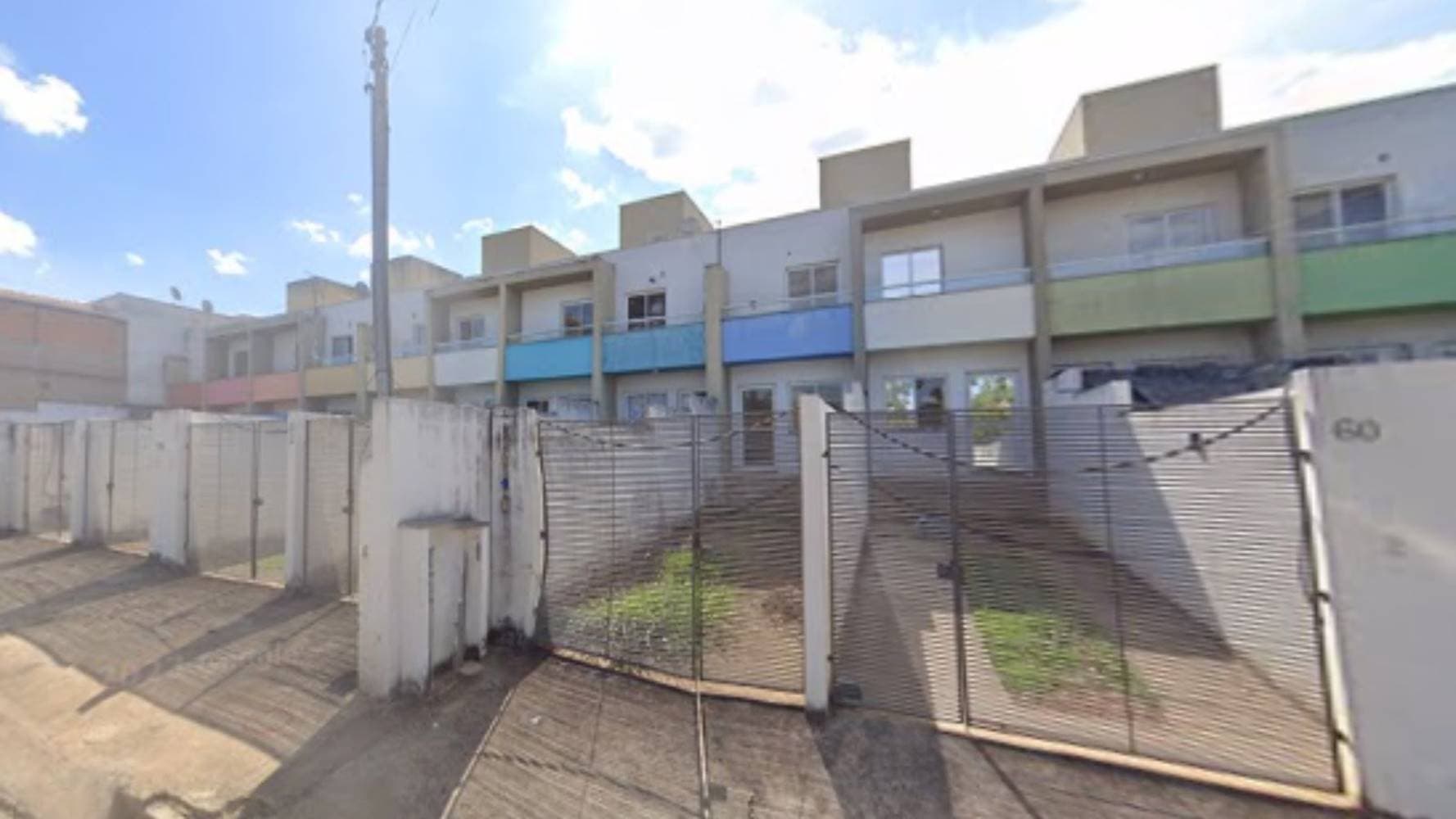 Foto 4 de 7: Casa em leilão em Betim - MG — Casa em Marimbá - Betim/MG