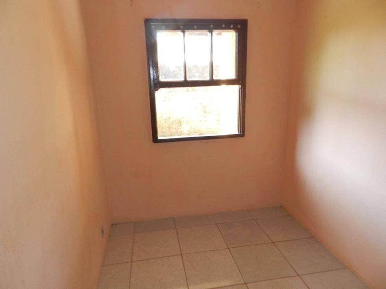 Foto 15 de 17: Casa em leilão em Charqueadas - RS — Casa no Parque Dos Coqueiros  - Charqueadas/RS