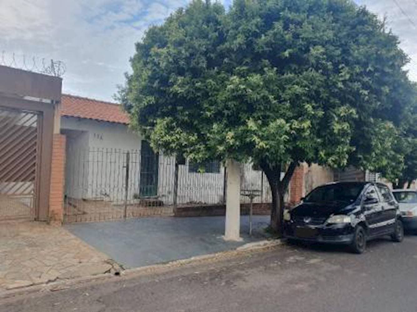 Foto 1 de 17: Casa em leilão em Marília - SP — Casa no Núcleo Habitacional Nova Marília - Marília/SP