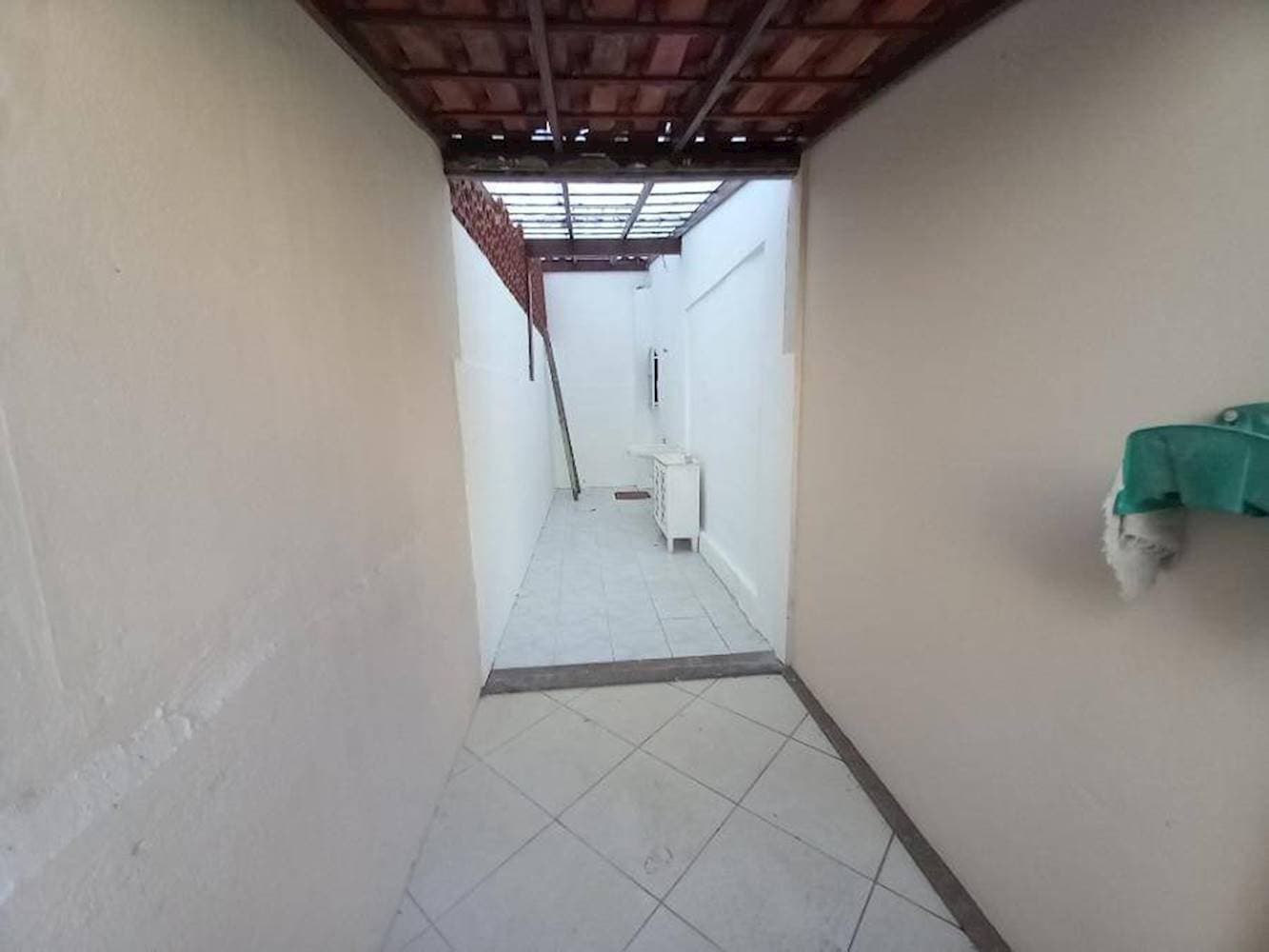Foto 11 de 25: Casa em leilão em Nova Iguaçu - RJ — Casa em Da Luz - Nova Iguaçu/RJ