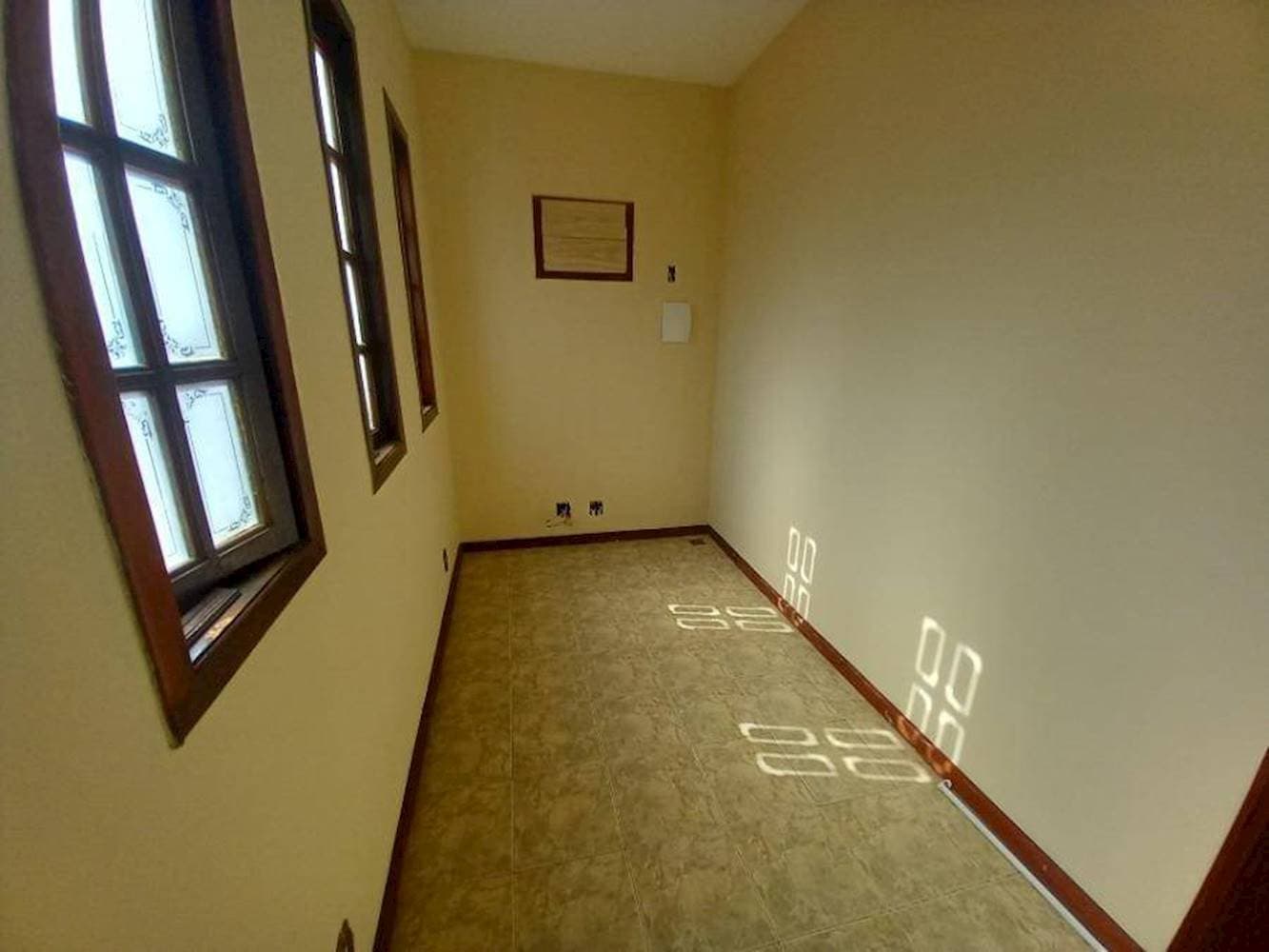 Foto 24 de 25: Casa em leilão em Nova Iguaçu - RJ — Casa em Da Luz - Nova Iguaçu/RJ