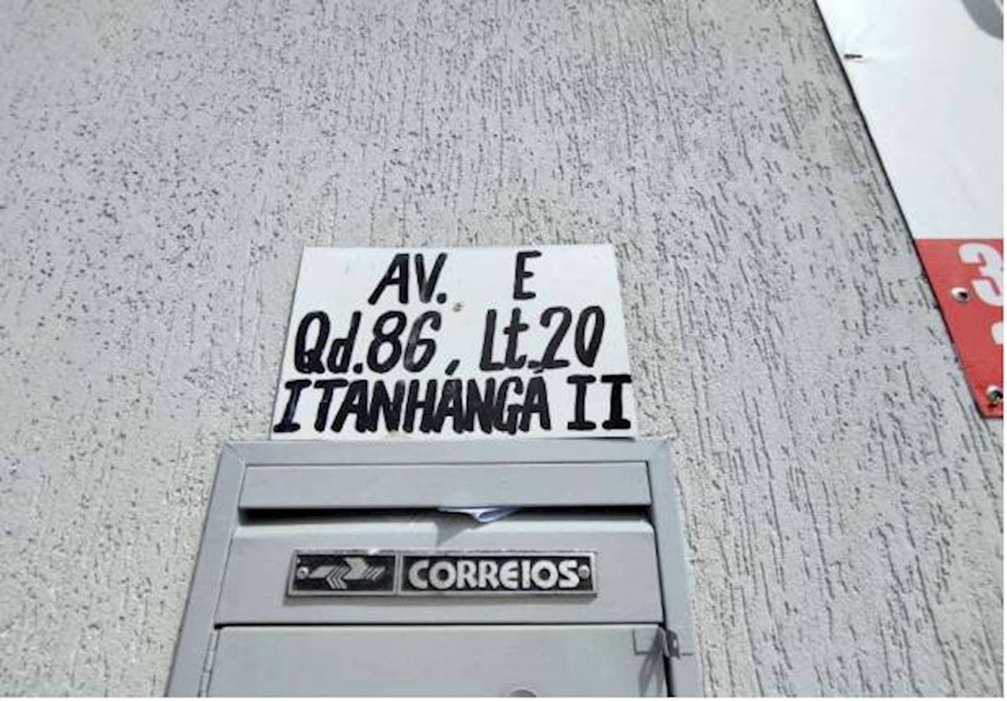 Foto 2 de 3: Casa em leilão em Caldas Novas - GO — Casa em Estância Itanhangá - Caldas Novas/GO