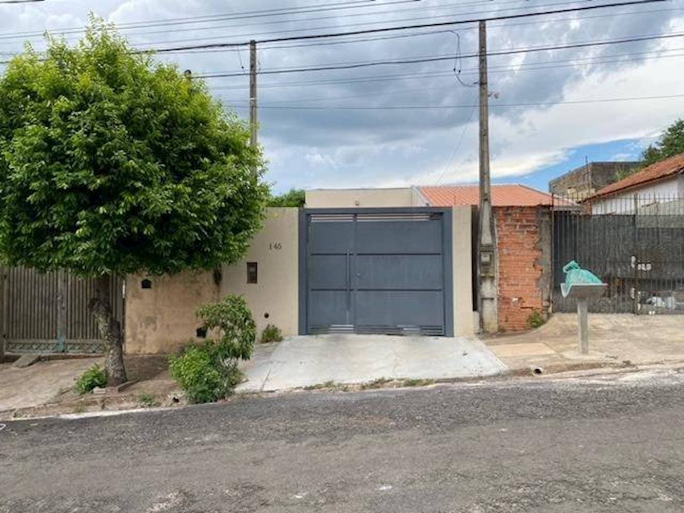 Foto 1 de 11: Casa em leilão em Bauru - SP — Casa na Vila Industrial em Bauru/SP