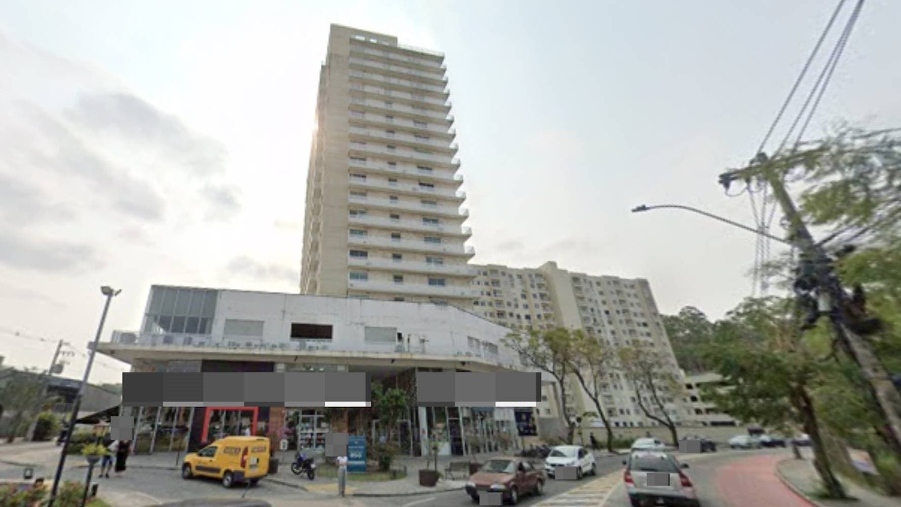 Foto 1 de 5: Comercial em leilão em São Gonçalo - RJ — Loja no "Parque das Águas Empresarial" -  Colubandê - São Gonçalo/RJ