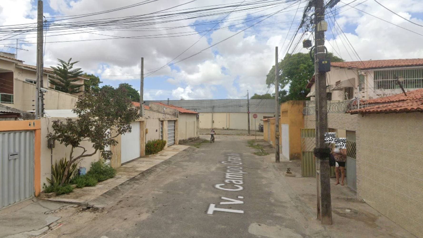 Foto 6 de 8: Casa em leilão em Fortaleza - CE — Casa no Bairro  Maraponga em Fortaleza/CE