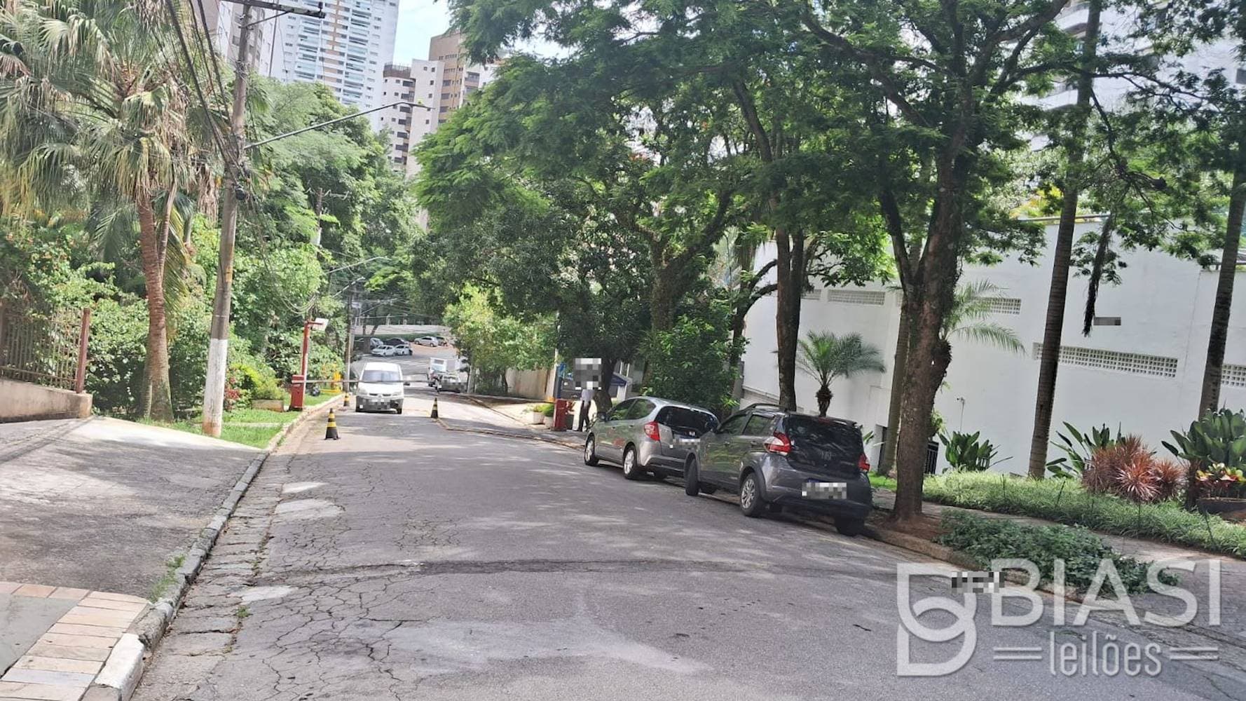 Foto 4 de 7: Apartamento em leilão em São Paulo - SP — Apartamento no "Edifício Pérola do Morumbi" na Vila Andrade em São Paulo/SP