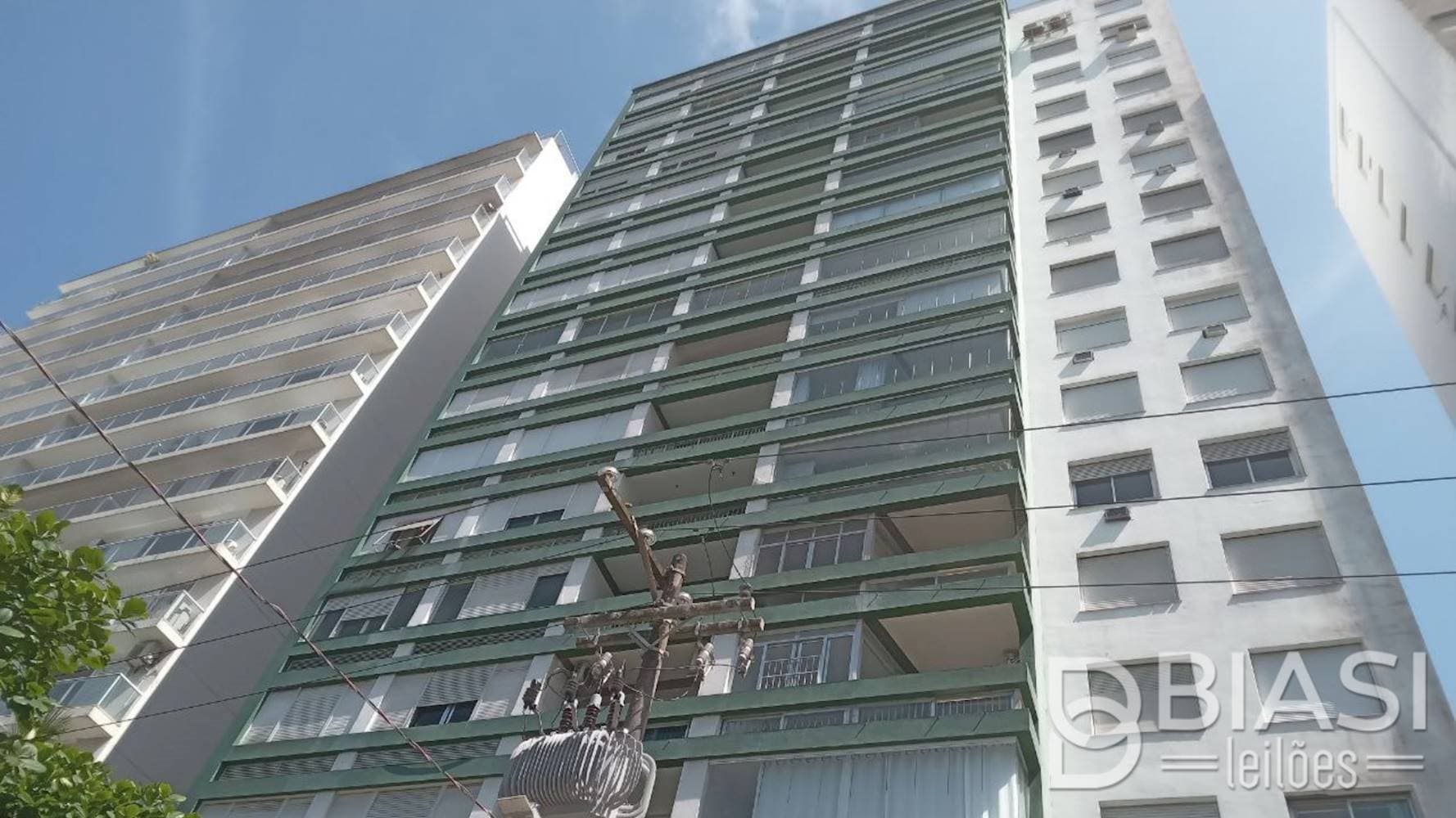 Foto 2 de 6: Apartamento em leilão em Guarujá - SP — Apartamento no Centro de Guarujá/SP