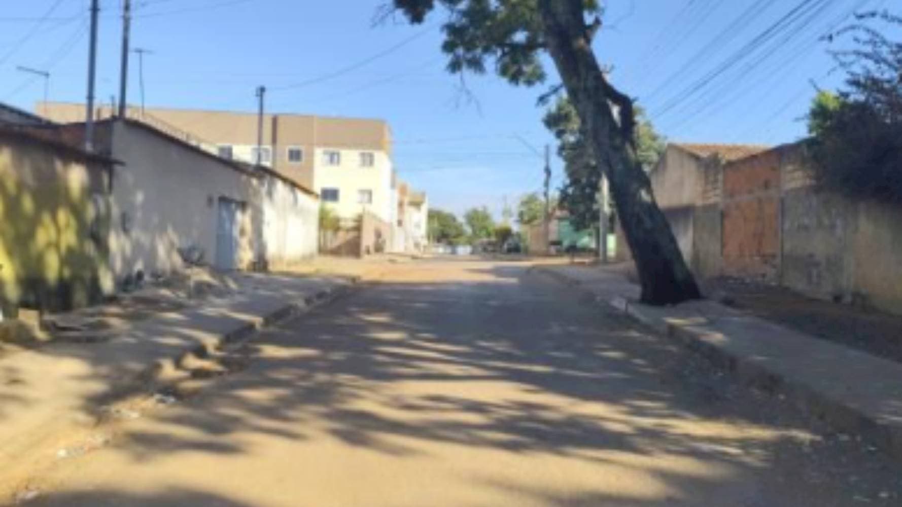 Foto 4 de 5: Casa em leilão em Águas Lindas de Goiás - GO — Casa na Chácaras Quedas do Descoberto em Águas Lindas de Goiás/GO