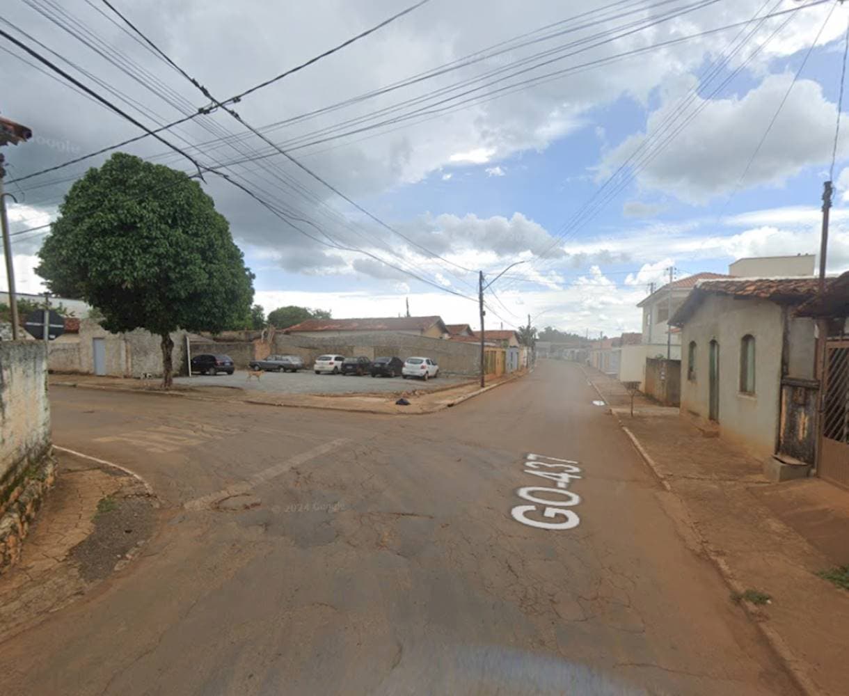 Foto 4 de 5: Casa em leilão em Silvânia - GO — Casa no Centro de Silvânia/GO