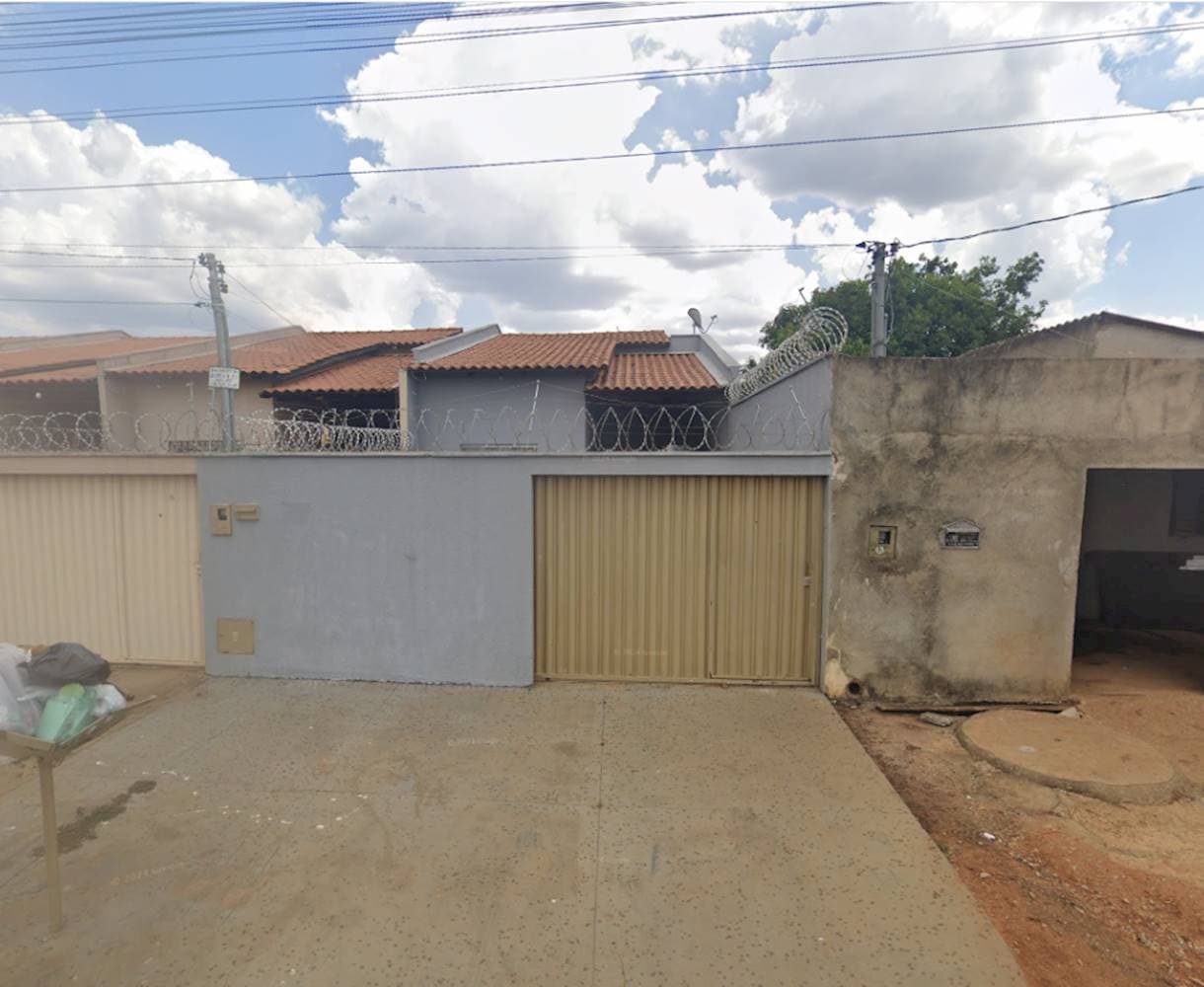 Foto 2 de 6: Casa em leilão em Aparecida de Goiânia - GO — Casa na Vila Delfiori em Aparecida de Goiânia/GO