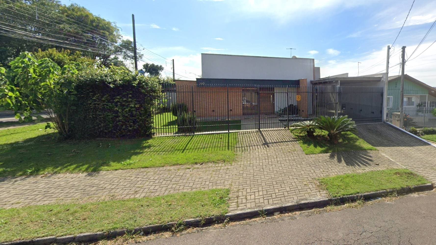 Foto 4 de 6: Casa em leilão em Curitiba - PR — Casa no "Condomínio Spadotto I" - Cidade Industrial - Curitiba/PR