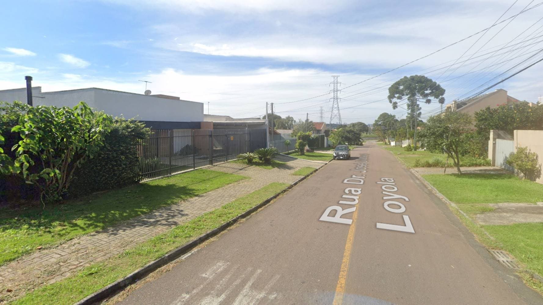 Foto 5 de 6: Casa em leilão em Curitiba - PR — Casa no "Condomínio Spadotto I" - Cidade Industrial - Curitiba/PR