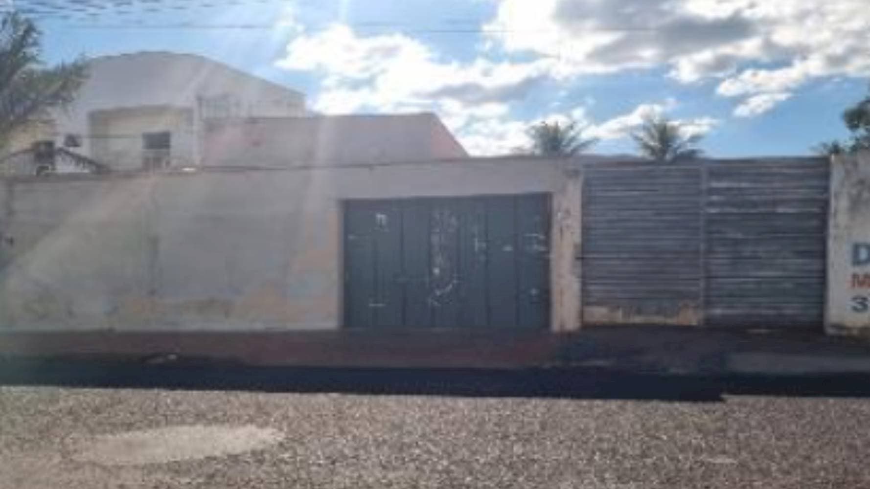 Foto 1 de 6: Casa em leilão em Itumbiara - GO — Casa no Setor Central em Itumbiara/GO
