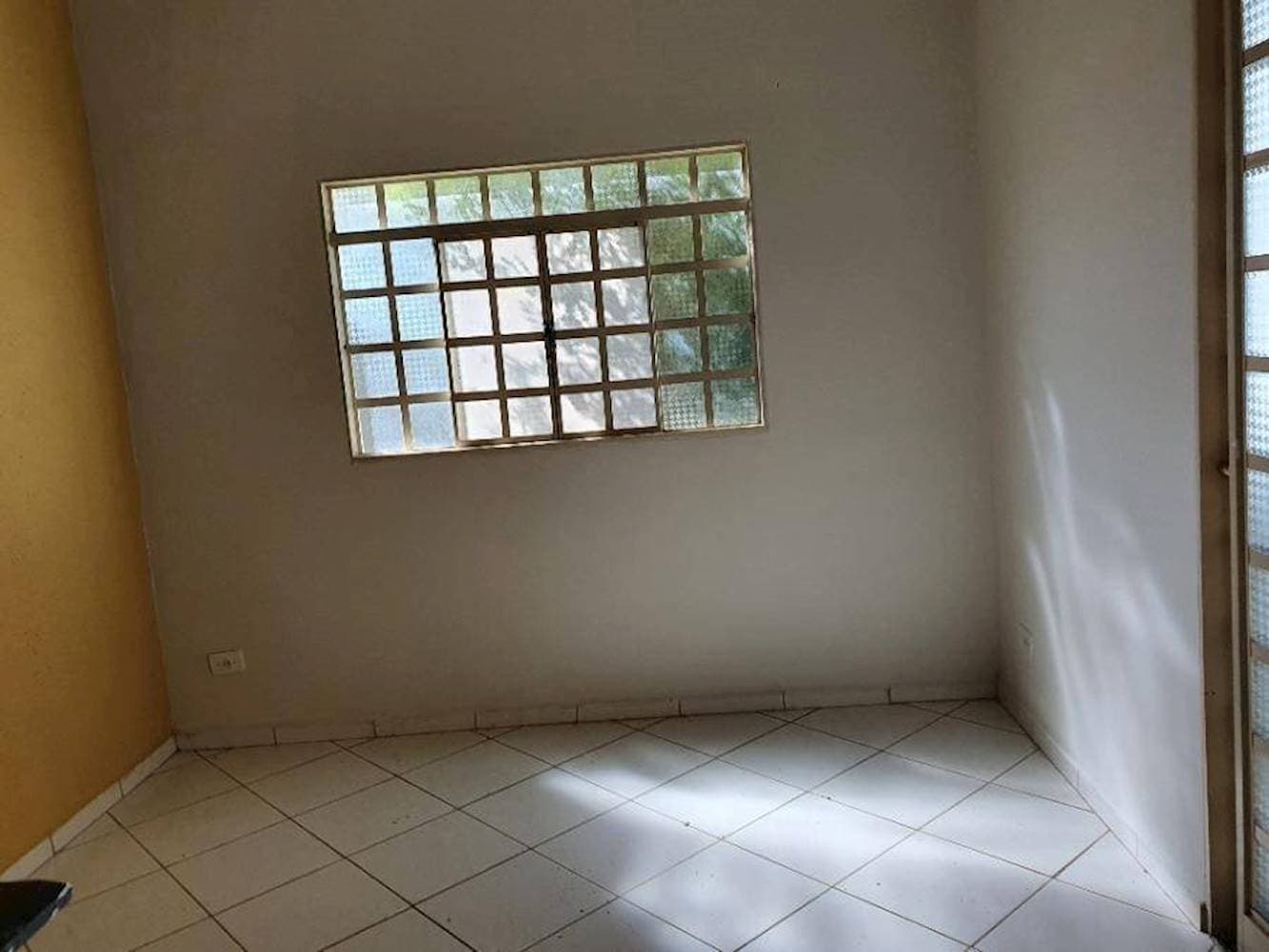 Foto 6 de 9: Casa em leilão em Marília - SP — Casa, Padrão, 0 vaga(s) de garagem