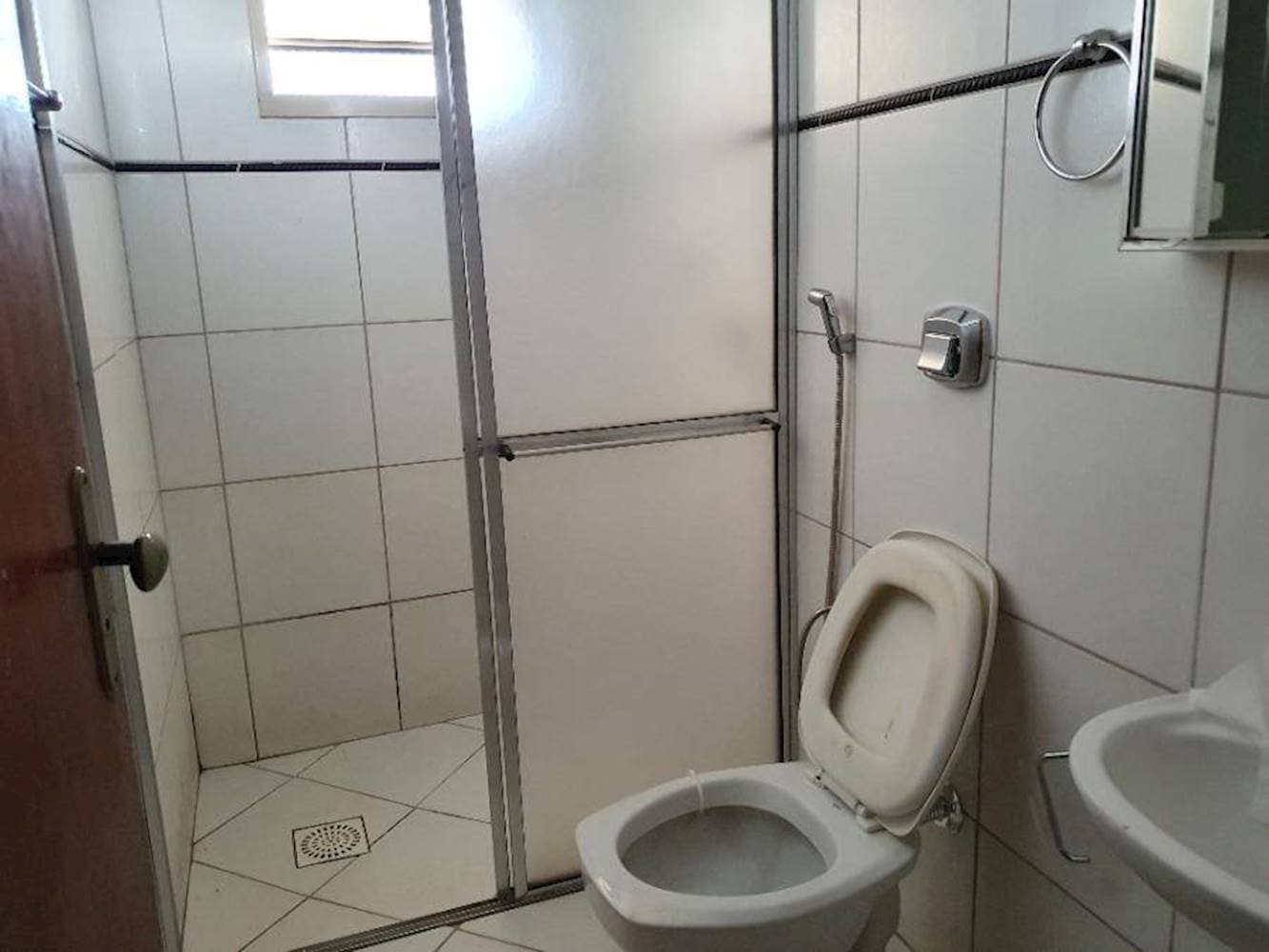 Foto 8 de 9: Casa em leilão em Marília - SP — Casa, Padrão, 0 vaga(s) de garagem