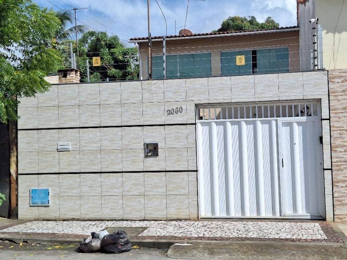 Foto 1 de 41: Casa em leilão em Fortaleza - CE — Casa, Padrão, 0 vaga(s) de garagem