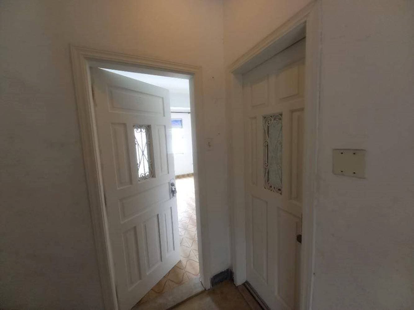 Foto 10 de 19: Apartamento em leilão em São Vicente - SP — Apartamento, Padrão, 0 vaga(s) de garagem