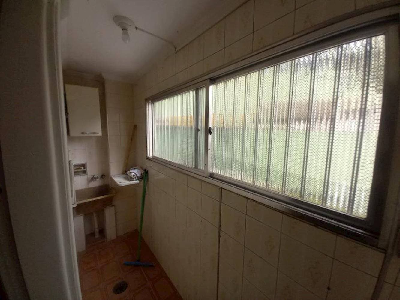 Foto 14 de 19: Apartamento em leilão em São Vicente - SP — Apartamento, Padrão, 0 vaga(s) de garagem
