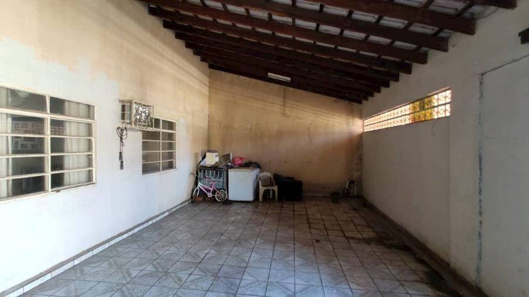 Foto 4 de 25: Casa em leilão em Várzea Grande - MT — Casa, Padrão, 1 vaga(s) de garagem