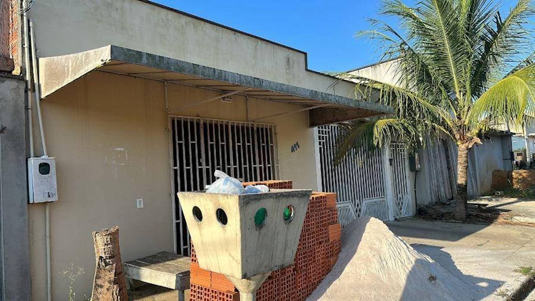 Foto 2 de 3: Casa em leilão em Santana - AP — Casa, Em condomínio, 1 vaga(s) de garagem