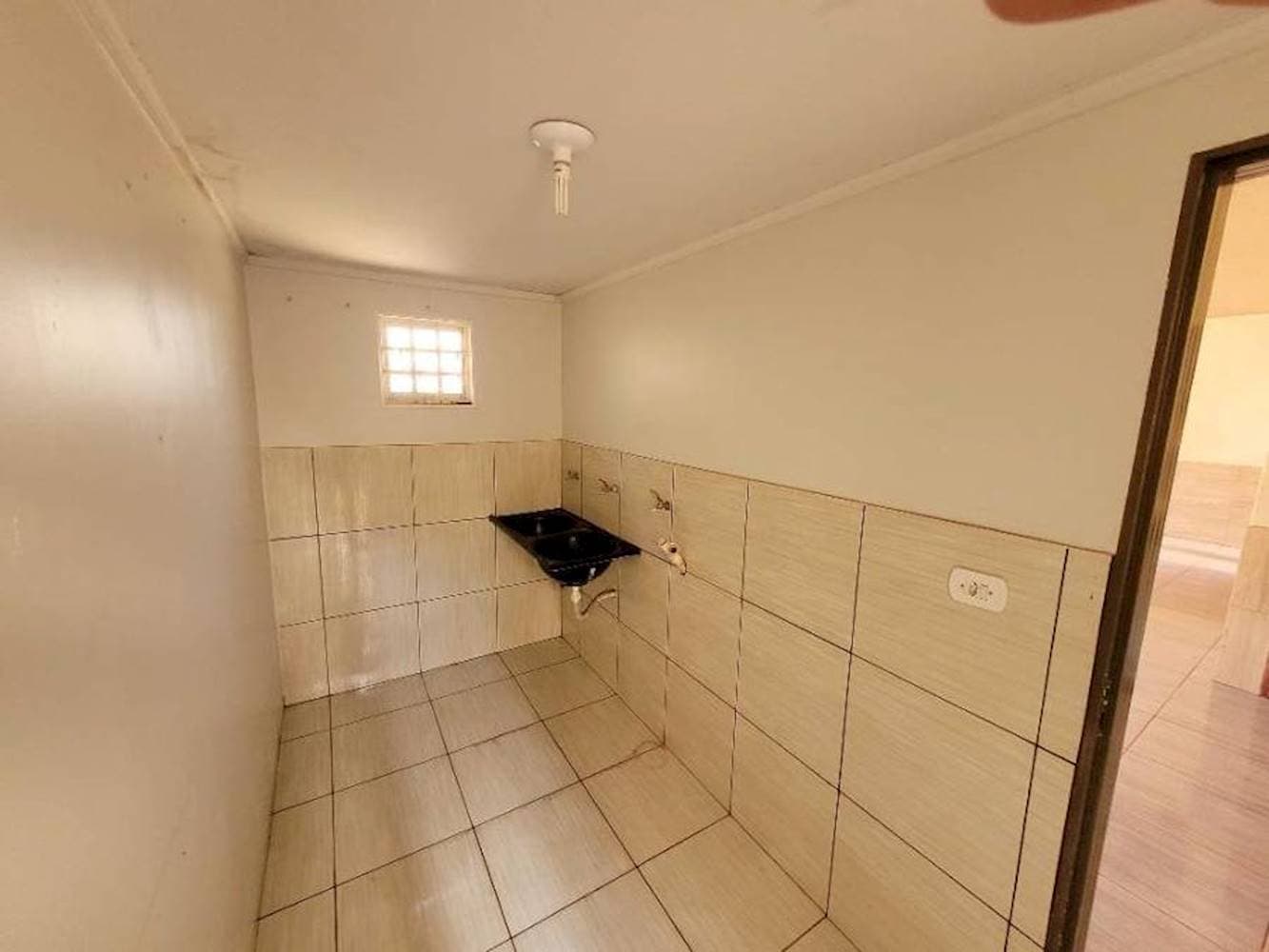 Foto 16 de 38: Casa em leilão em Santa Helena de Goiás - GO — Casa, Padrão, 1 vaga(s) de garagem