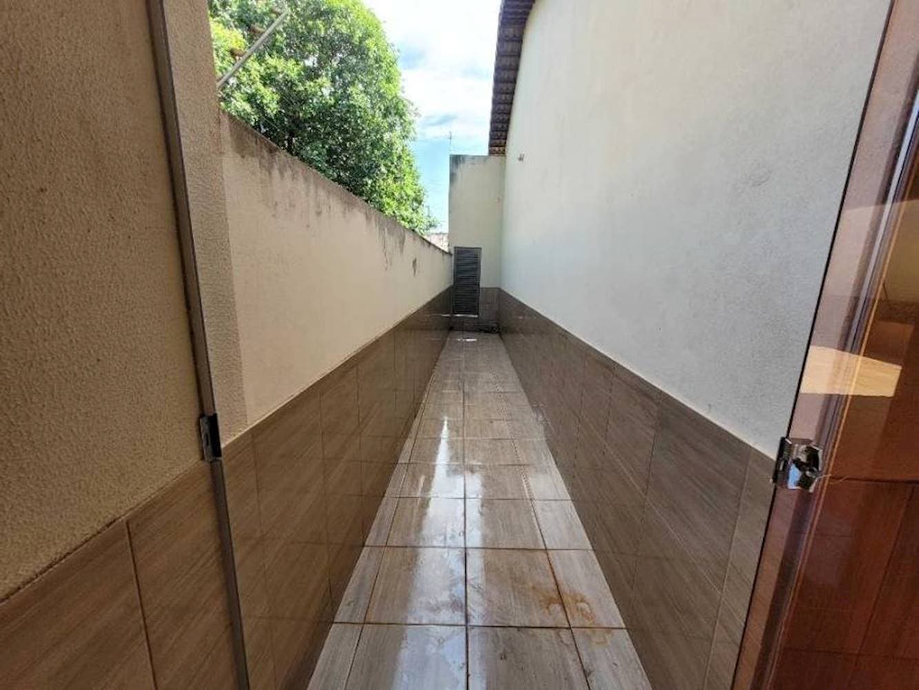 Foto 37 de 38: Casa em leilão em Santa Helena de Goiás - GO — Casa, Padrão, 1 vaga(s) de garagem