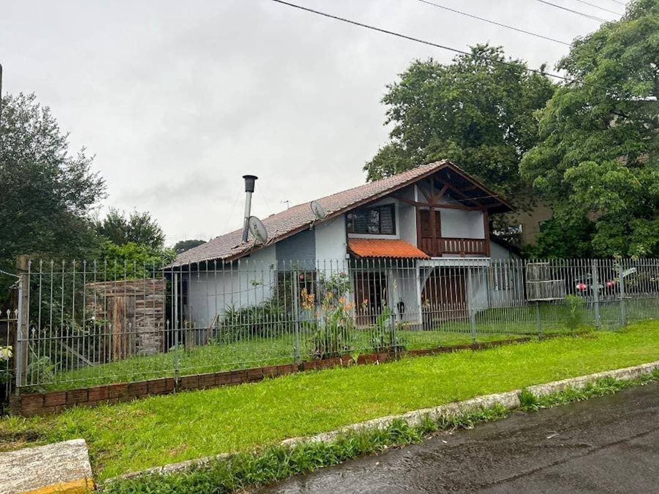 Foto 2 de 21: Casa em leilão em São Francisco de Paula - RS — Casa, Padrão, 1 vaga(s) de garagem
