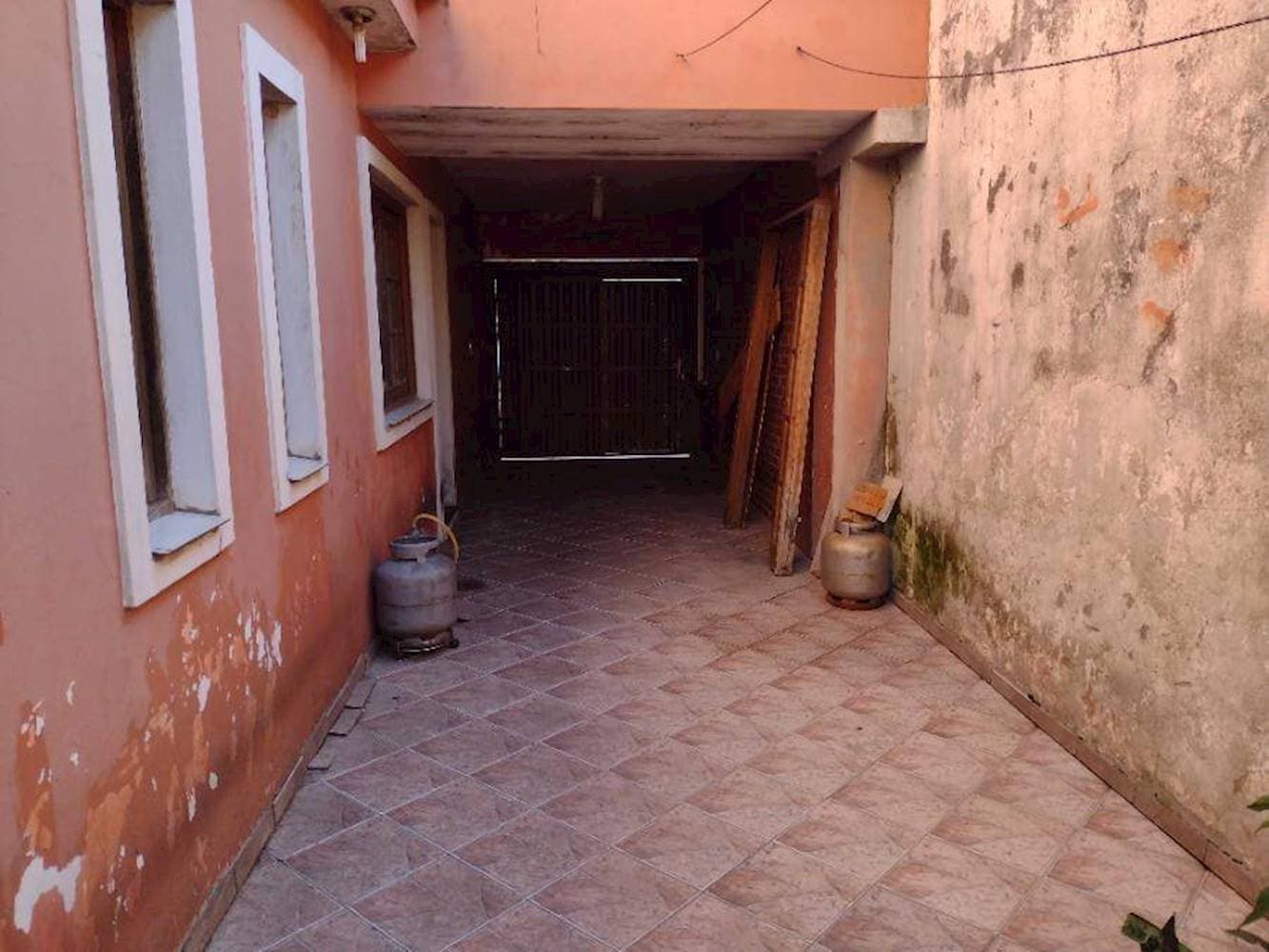 Foto 29 de 30: Casa em leilão em Pelotas - RS — Casa, Padrão, 1 vaga(s) de garagem