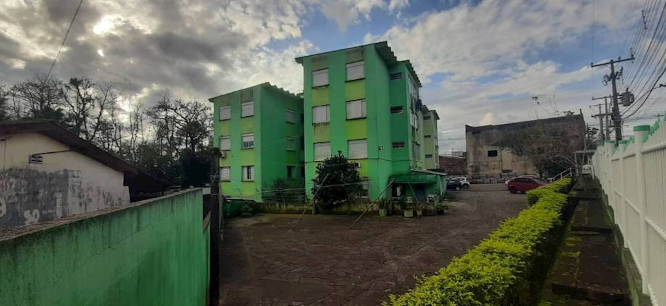 Foto 3 de 22: Apartamento em leilão em Viamão - RS — Apartamento, Padrão, 0 vaga(s) de garagem