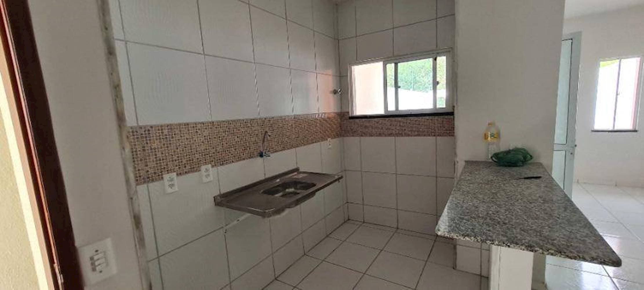Foto 8 de 26: Casa em leilão em Maracanaú - CE — Casa, Padrão, 1 vaga(s) de garagem