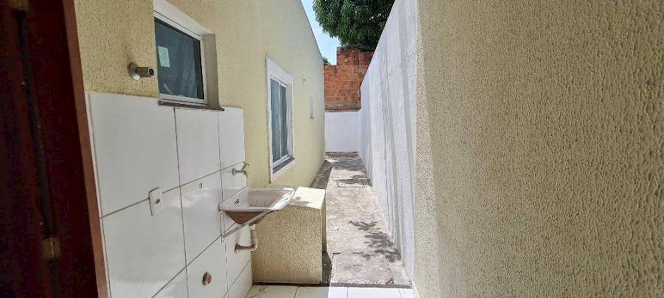 Foto 11 de 26: Casa em leilão em Maracanaú - CE — Casa, Padrão, 1 vaga(s) de garagem
