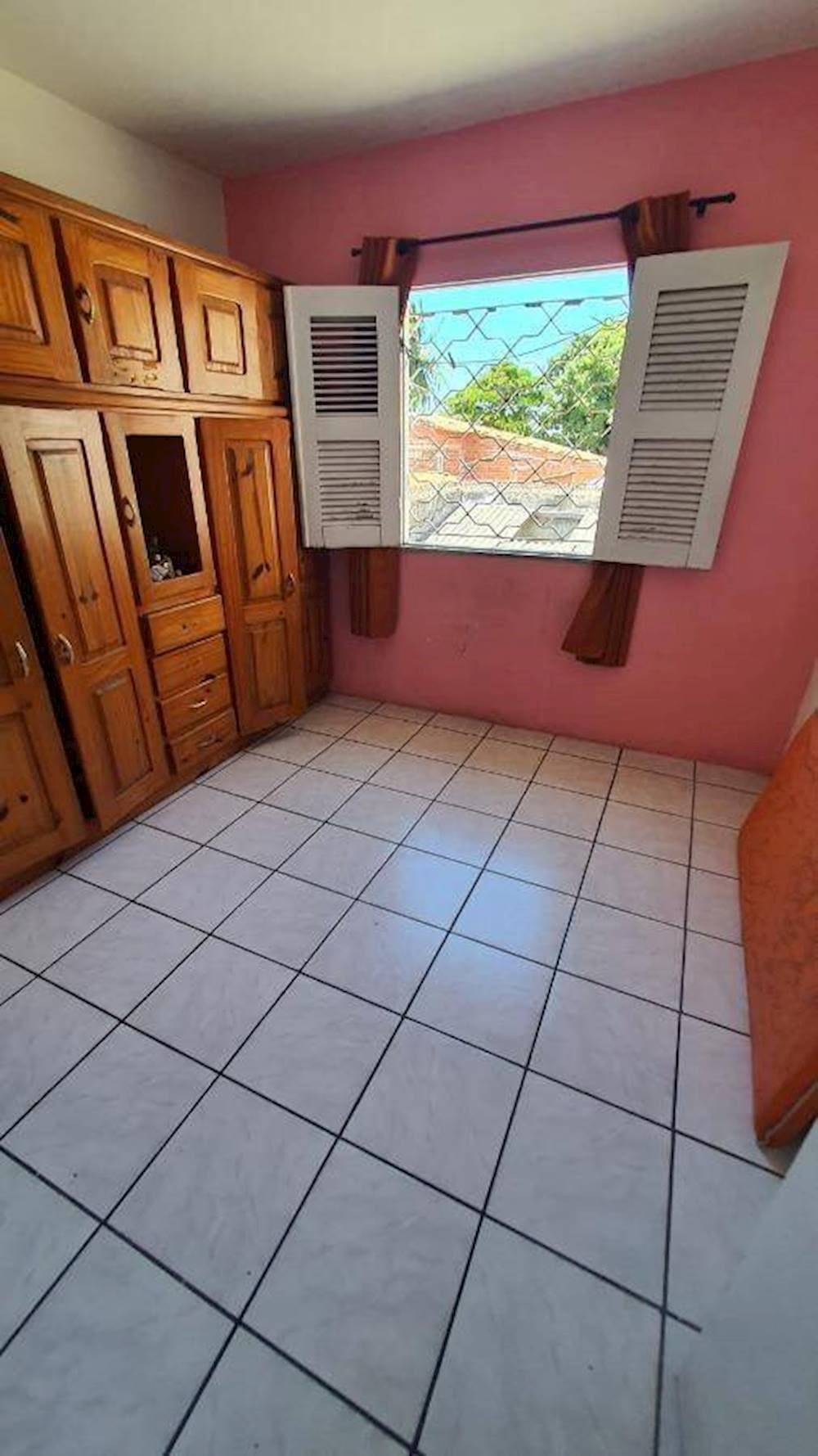 Foto 7 de 10: Casa em leilão em Fortaleza - CE — Casa, Padrão, 0 vaga(s) de garagem